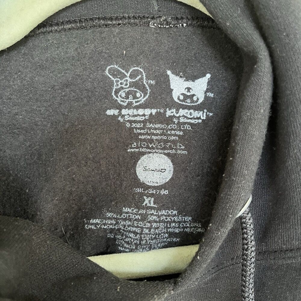Sanrio My Melody Kuromi Hoodie Sweatshirt XL Black Kangaroo Pocket Oversize Y2K - Picture 7 of 12